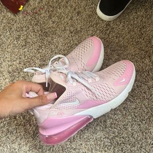 pink air max 270